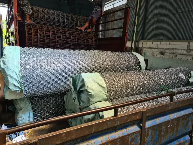 Kawat Harmonika (Chain Link Fence)