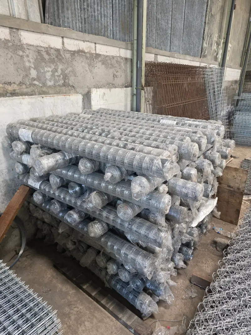 Roofmesh Hot Dip Galvanis (Penahan Glasswool Atap)